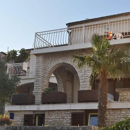 By The Sea Apartment