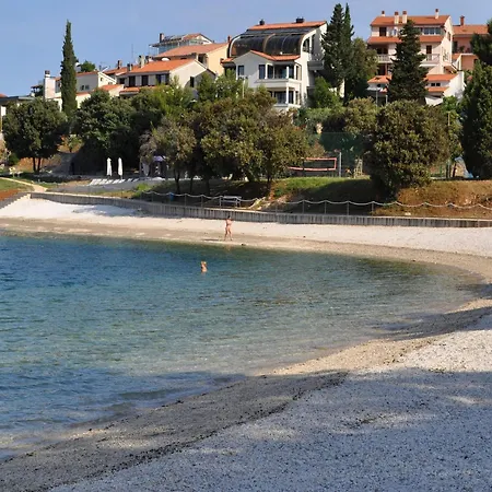 Apartment By The Sea Pula