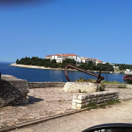 Apartment By The Sea Pula