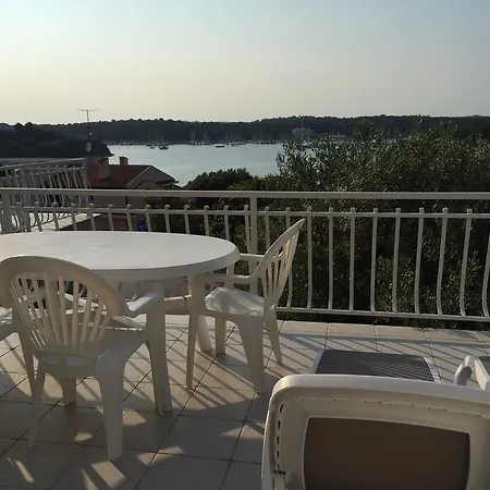 By The Sea Apartment