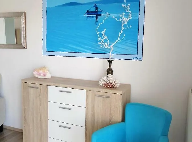 Apartment By The Sea Pula